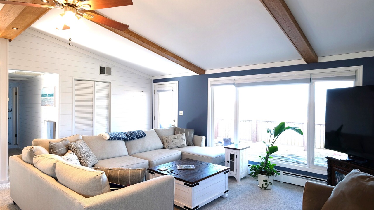 Photo of Livingroom in Forest Lake