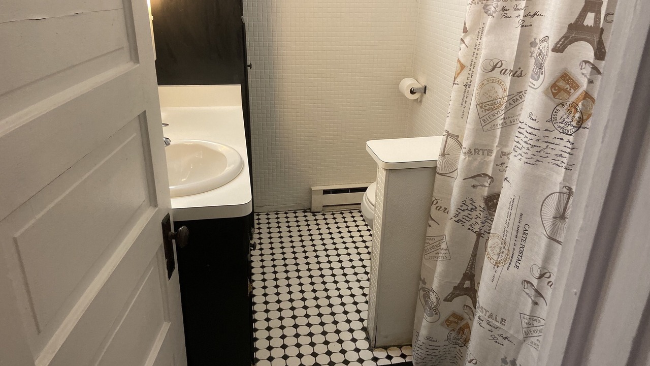 Photo of Bathroom in Crosby