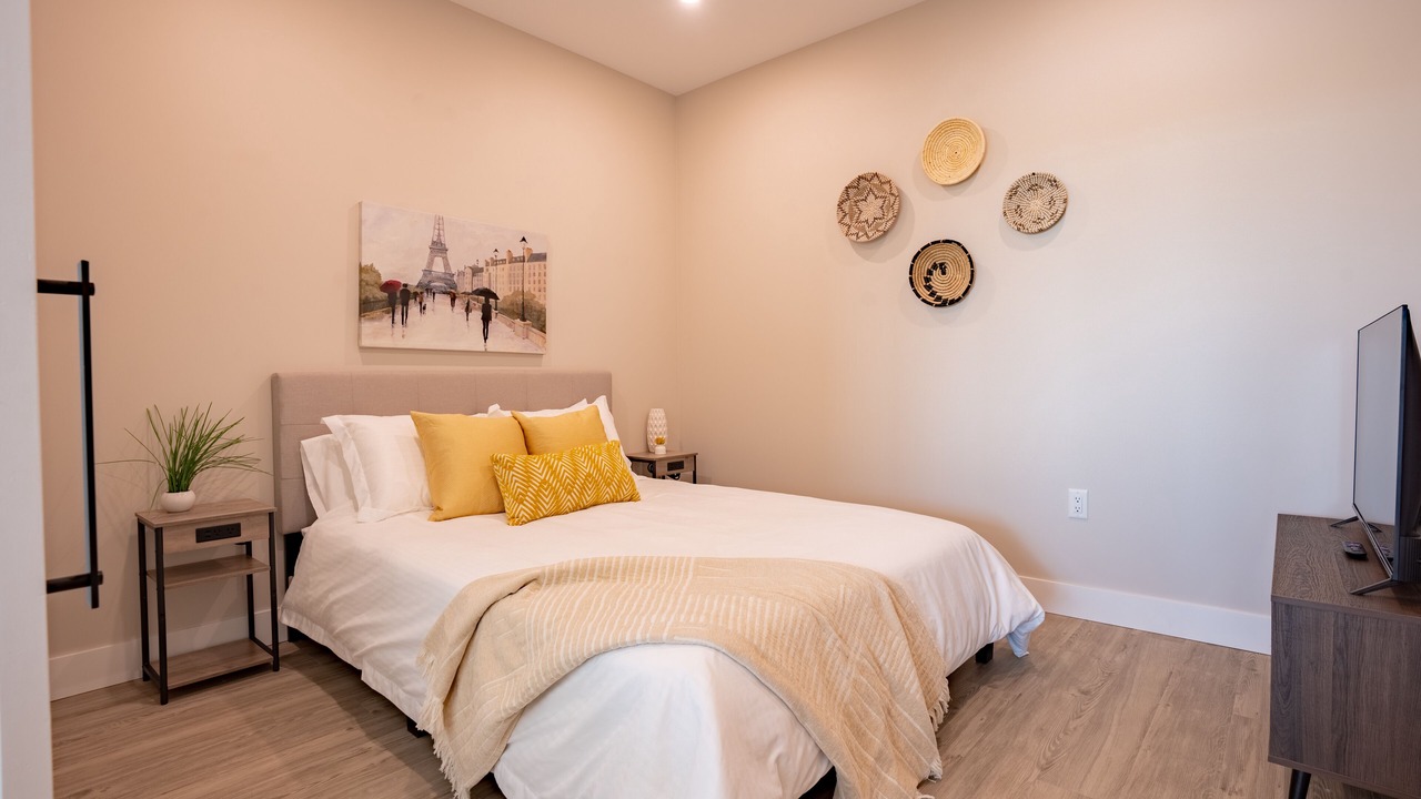Photo of Bedroom in Chatham-Kent