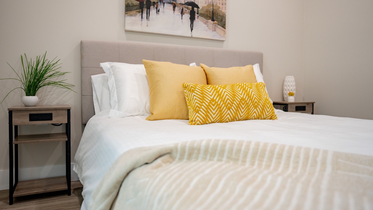 Photo of Bedroom in Chatham-Kent