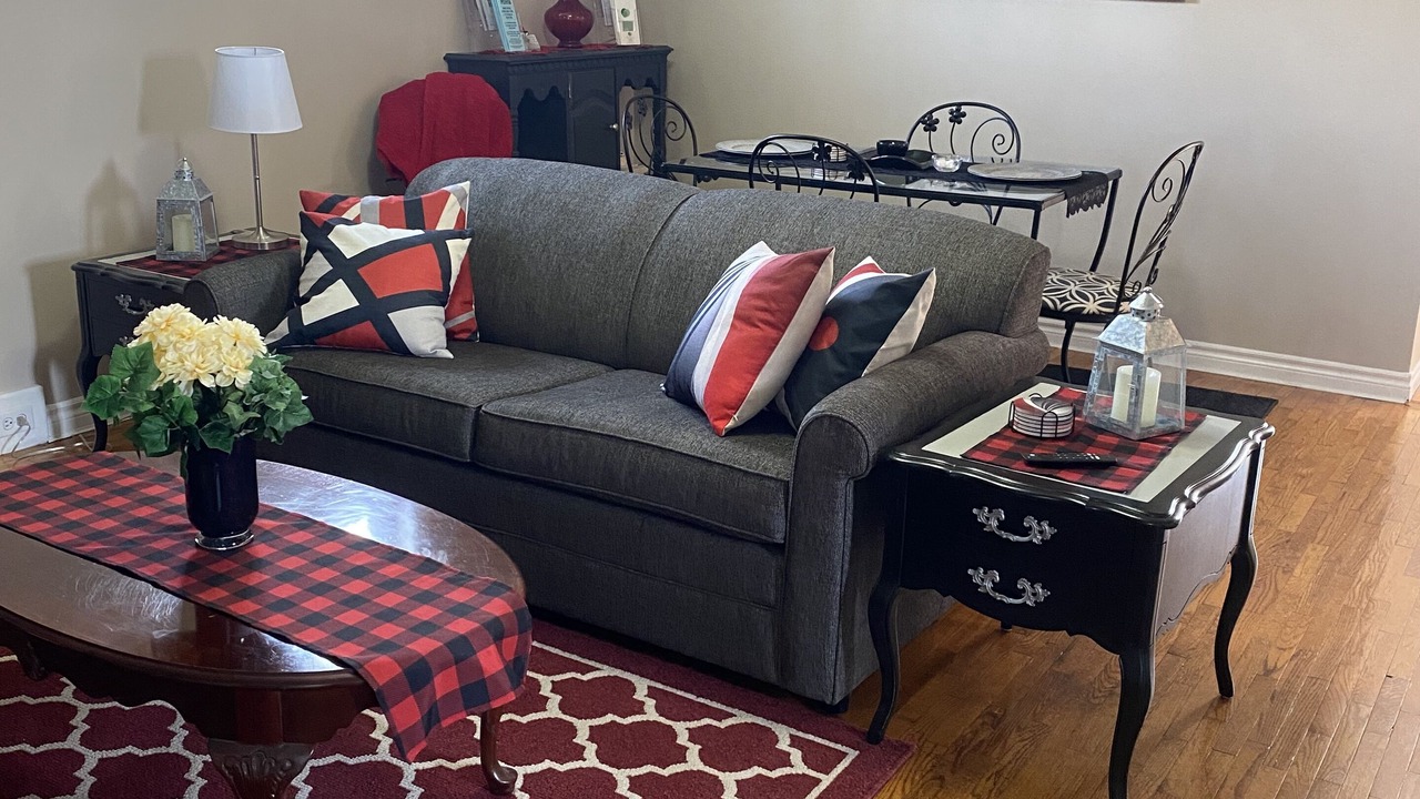 Photo of Livingroom in Napanee