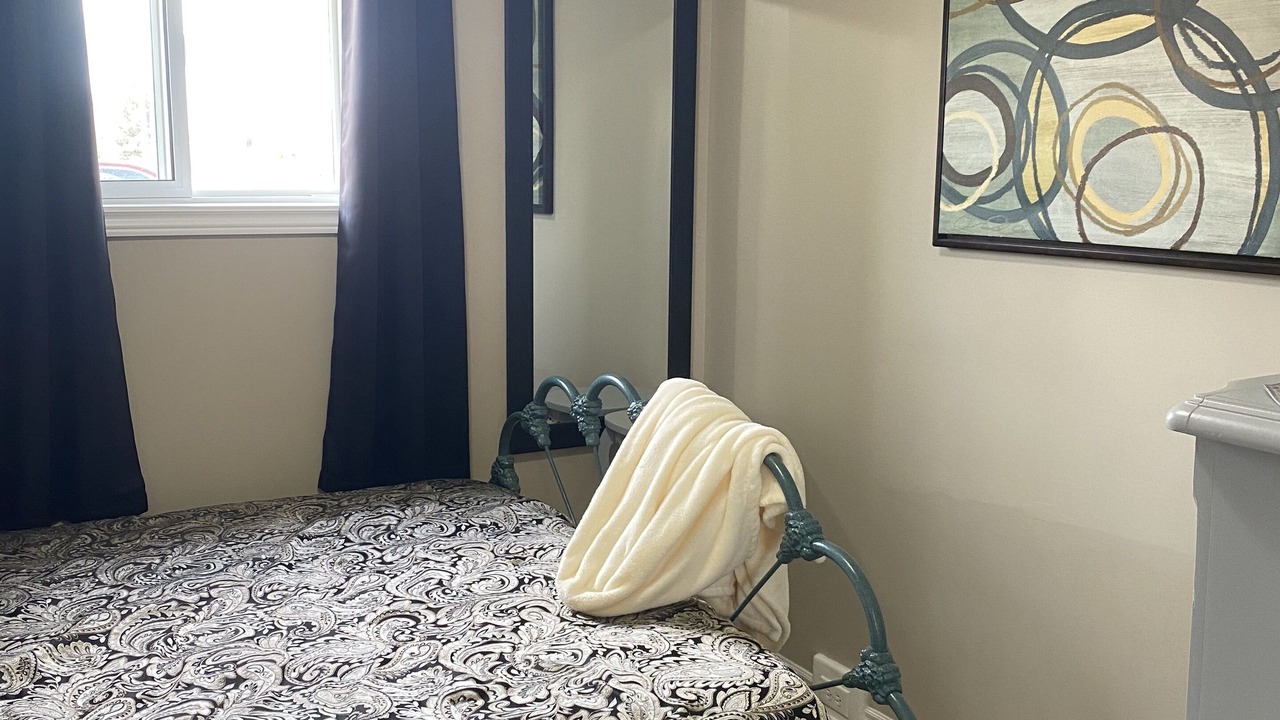 Photo of Bedroom in Napanee