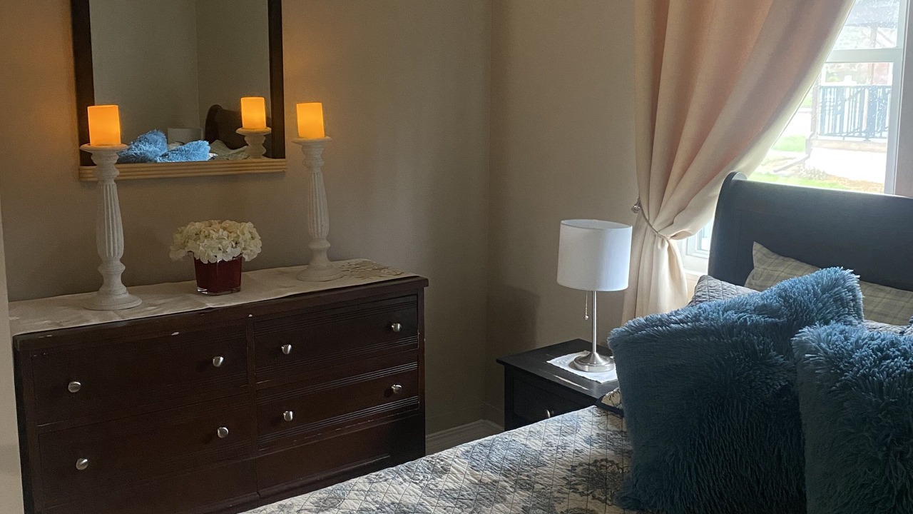 Photo of Bedroom in Napanee