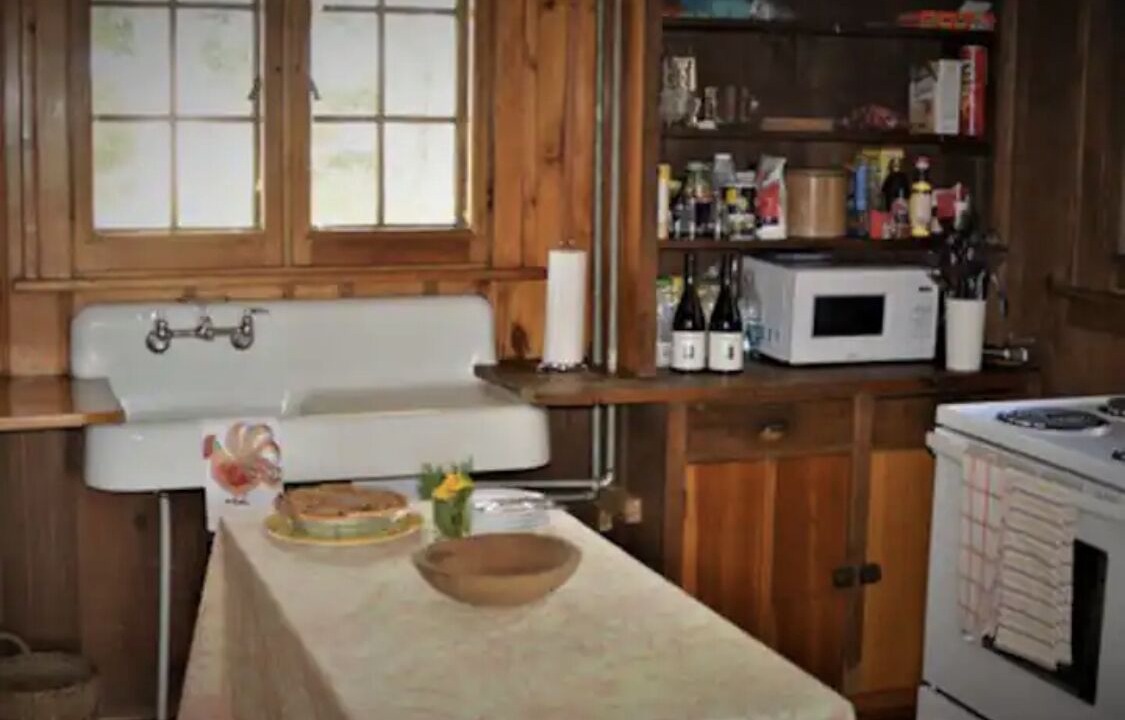 Photo of Kitchen in Leeds and the Thousand Islands