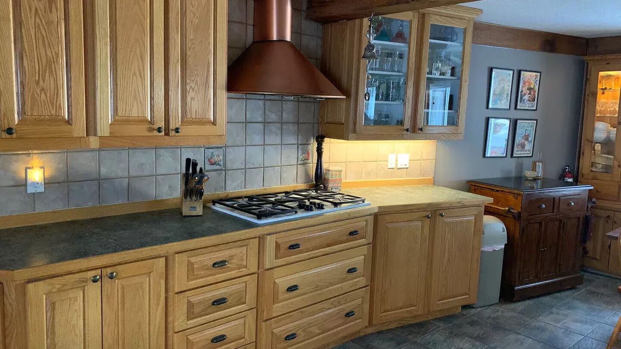 Photo of Kitchen in Muskoka Lakes