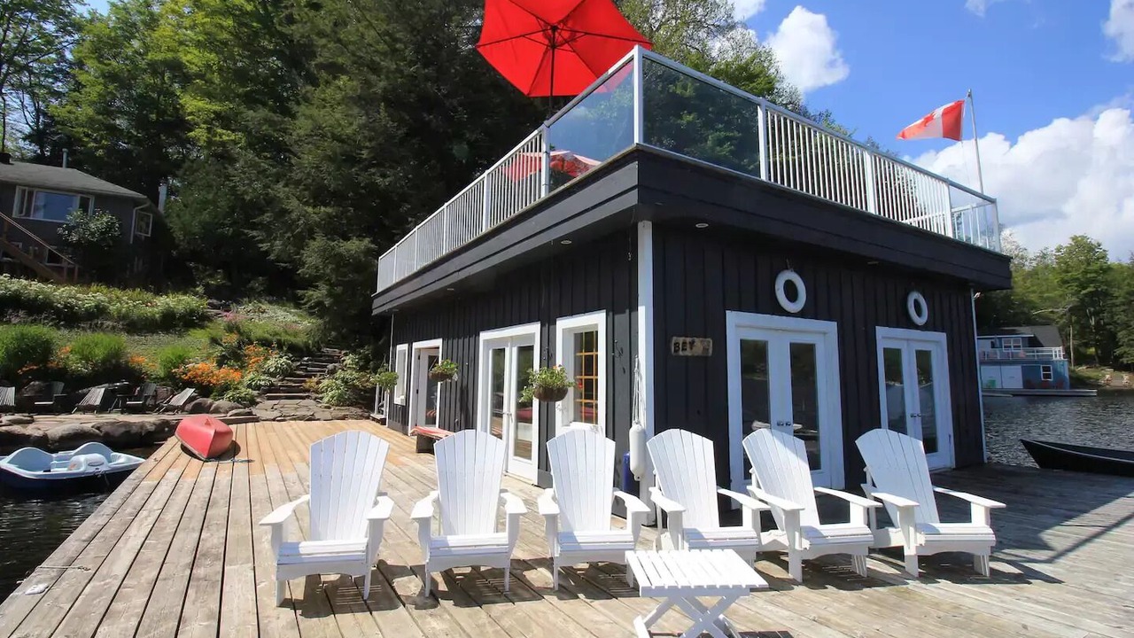 Photo of Patio Balcony in Muskoka Lakes