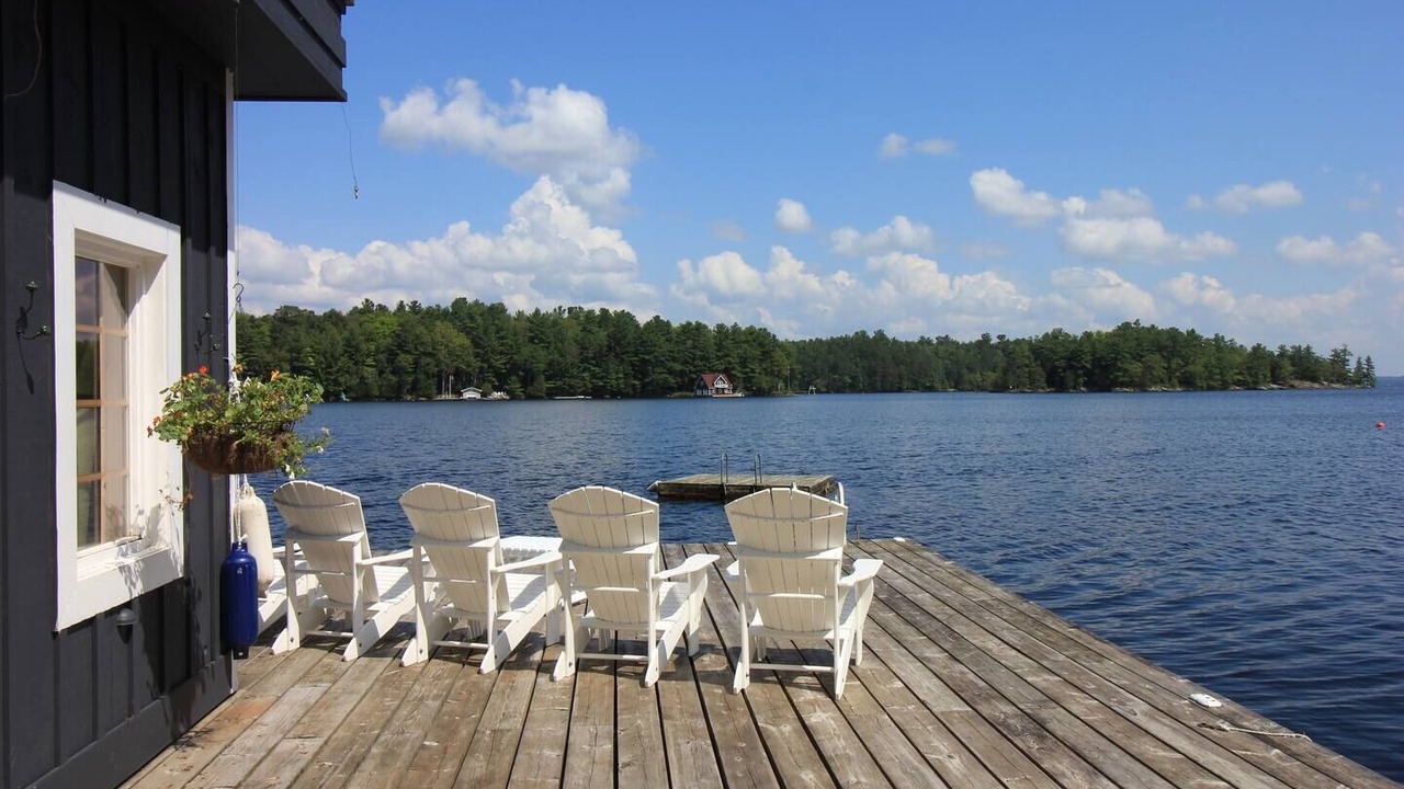 Photo of Patio Balcony in Muskoka Lakes