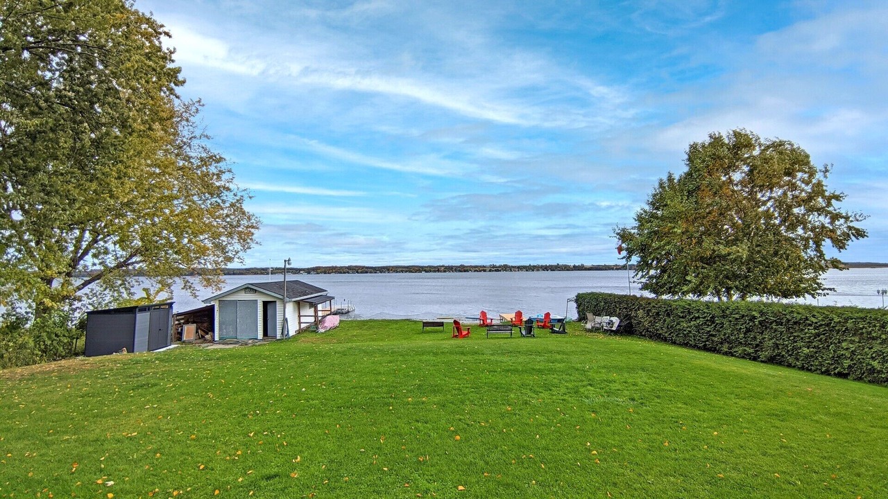 Photo of Outdoor in Cameron