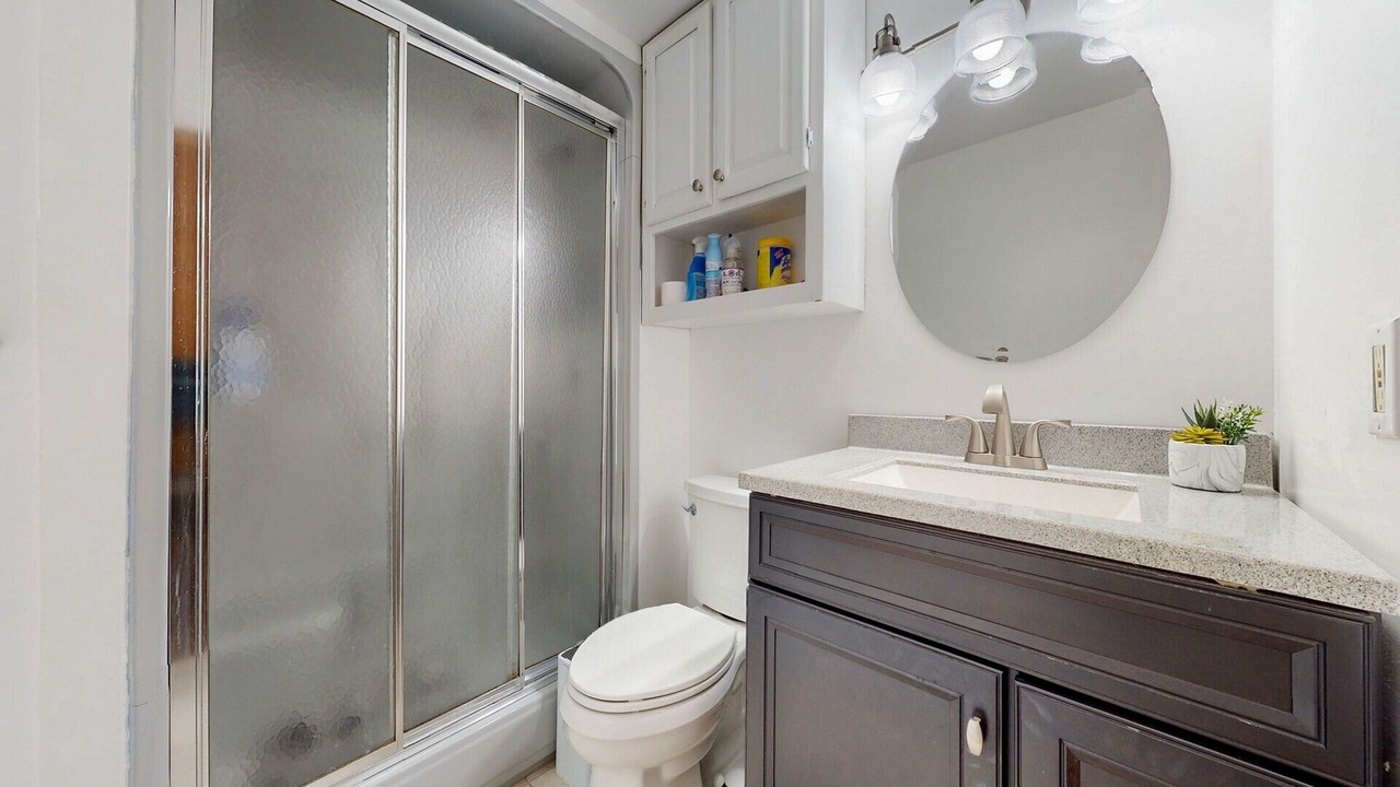 Photo of Bathroom in Cameron