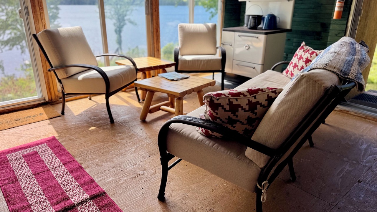 Photo of Livingroom in Cochrane