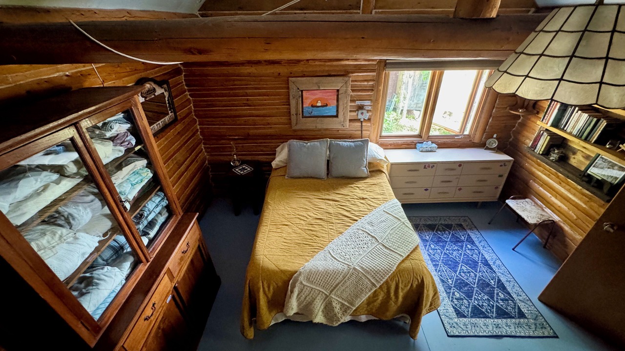 Photo of Bedroom in Cochrane