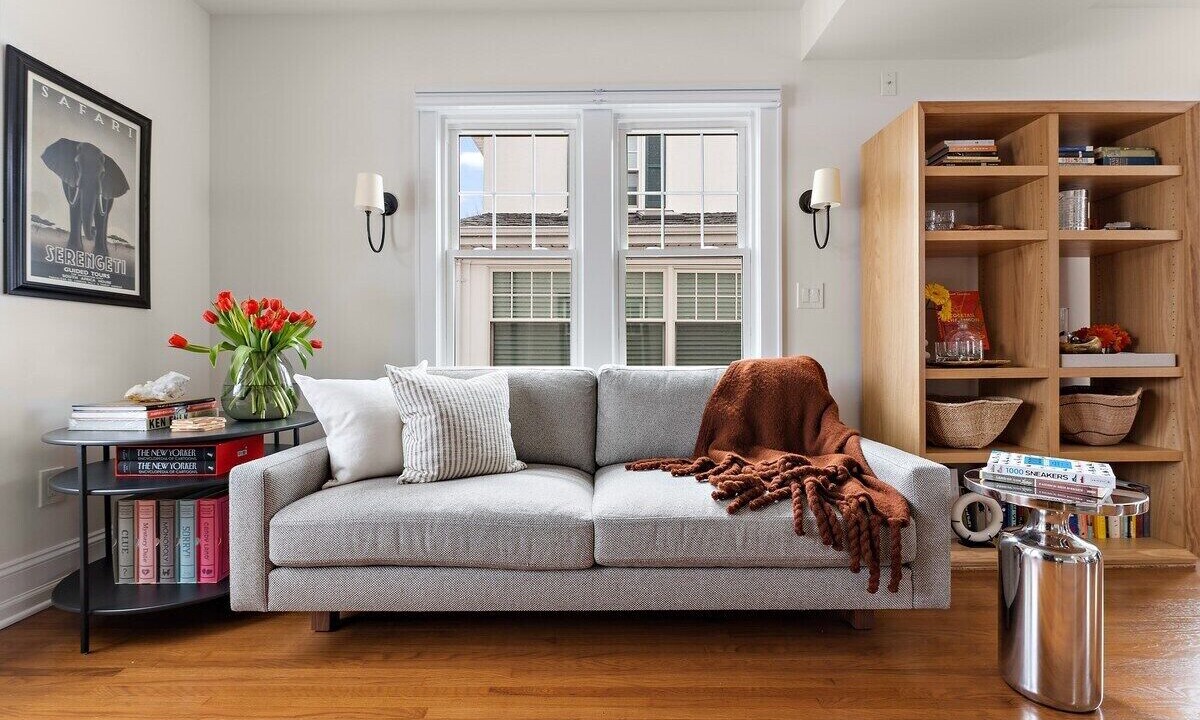 Photo of Livingroom in Southwest Minneapolis