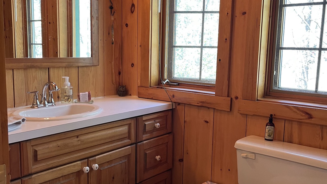 Photo of Bathroom in Georgian Bay