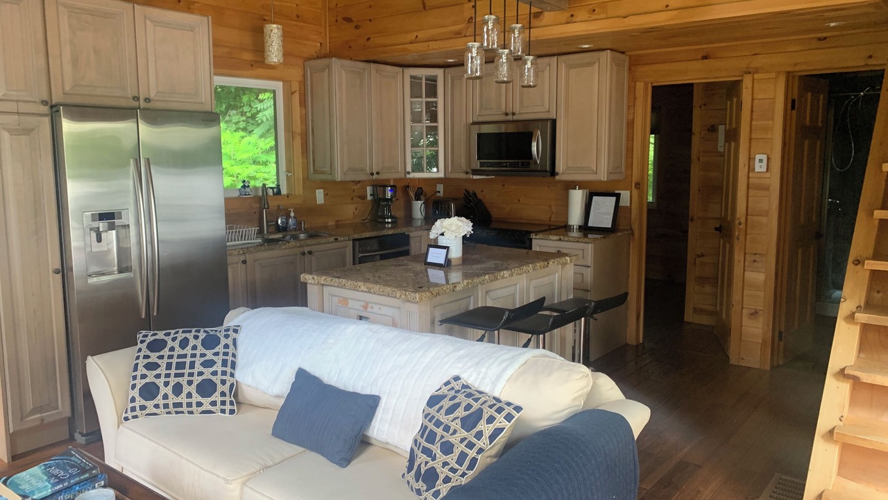 Photo of Livingroom in Sharbot Lake