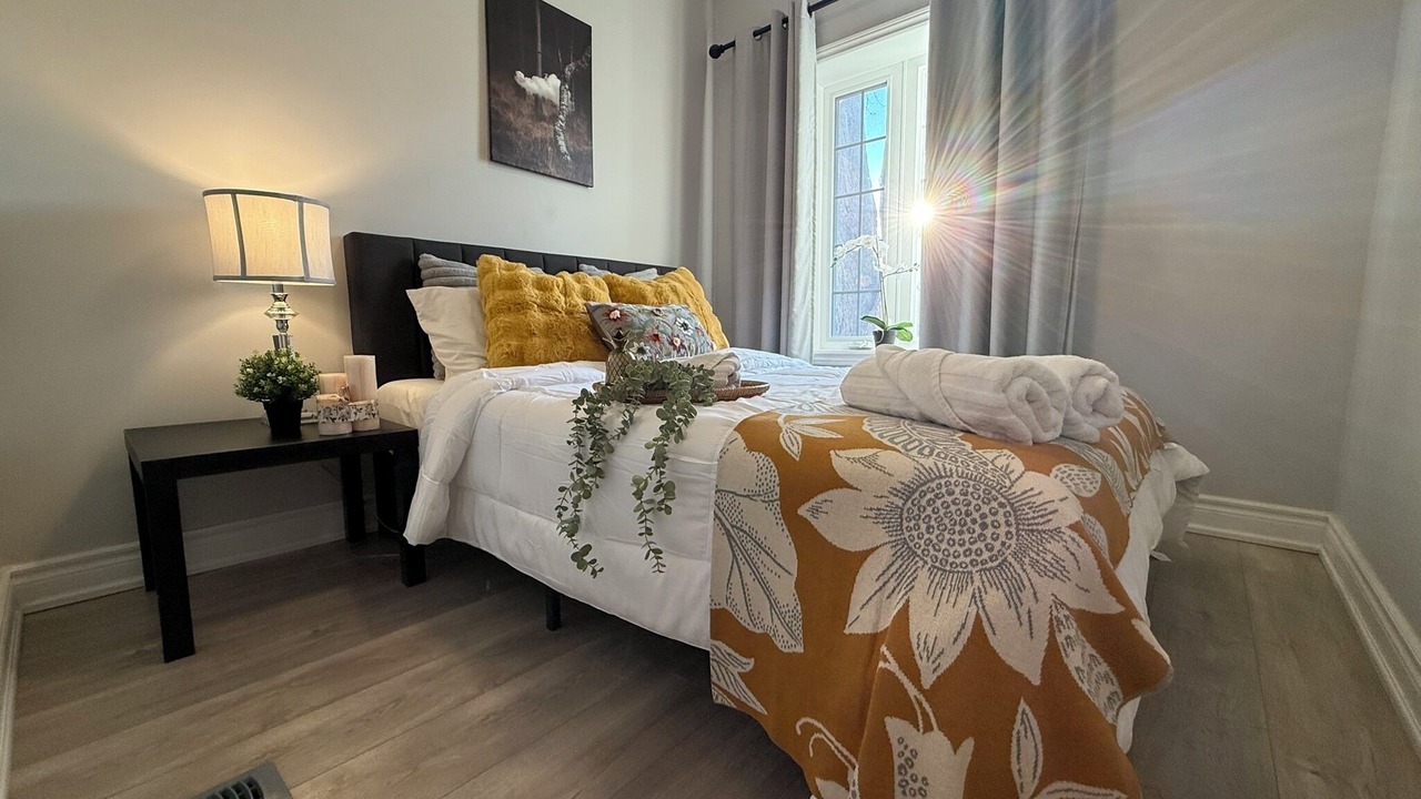 Photo of Bedroom in Little Italy