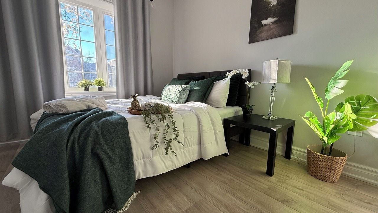 Photo of Bedroom in Little Italy