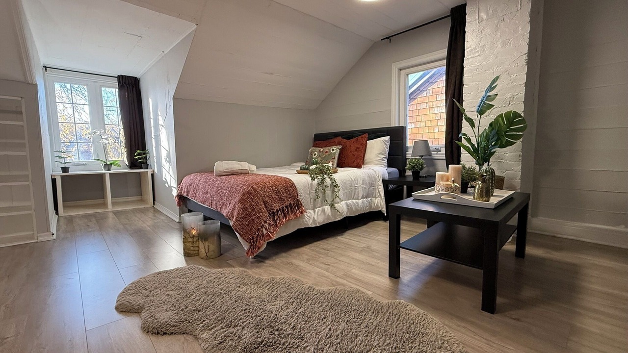 Photo of Bedroom in Little Italy