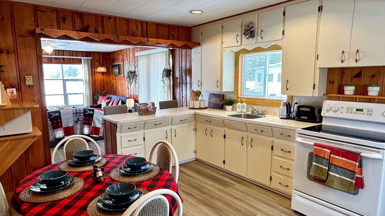 Photo of Kitchen in Havelock-Belmont-Methuen