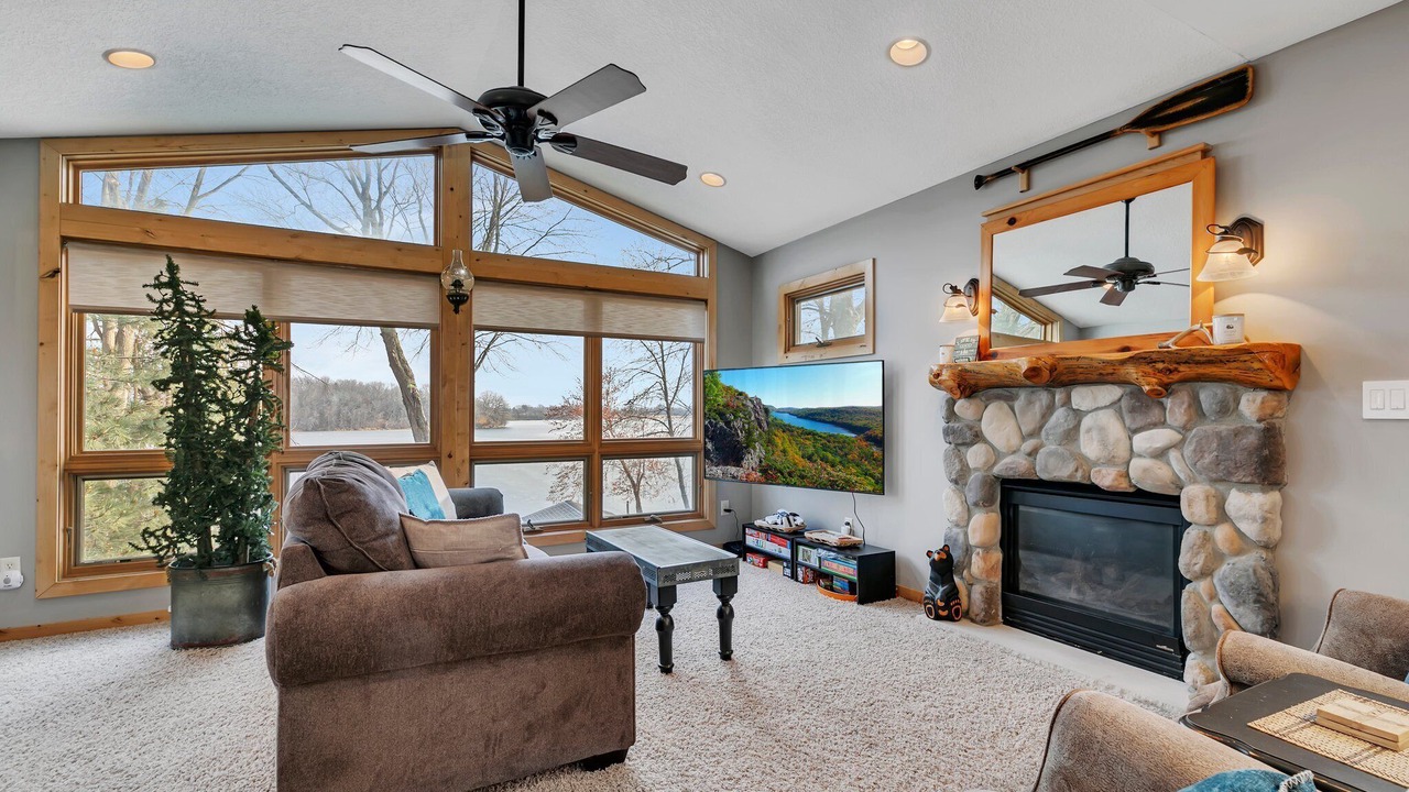 Photo of Outdoor in Maple Lake