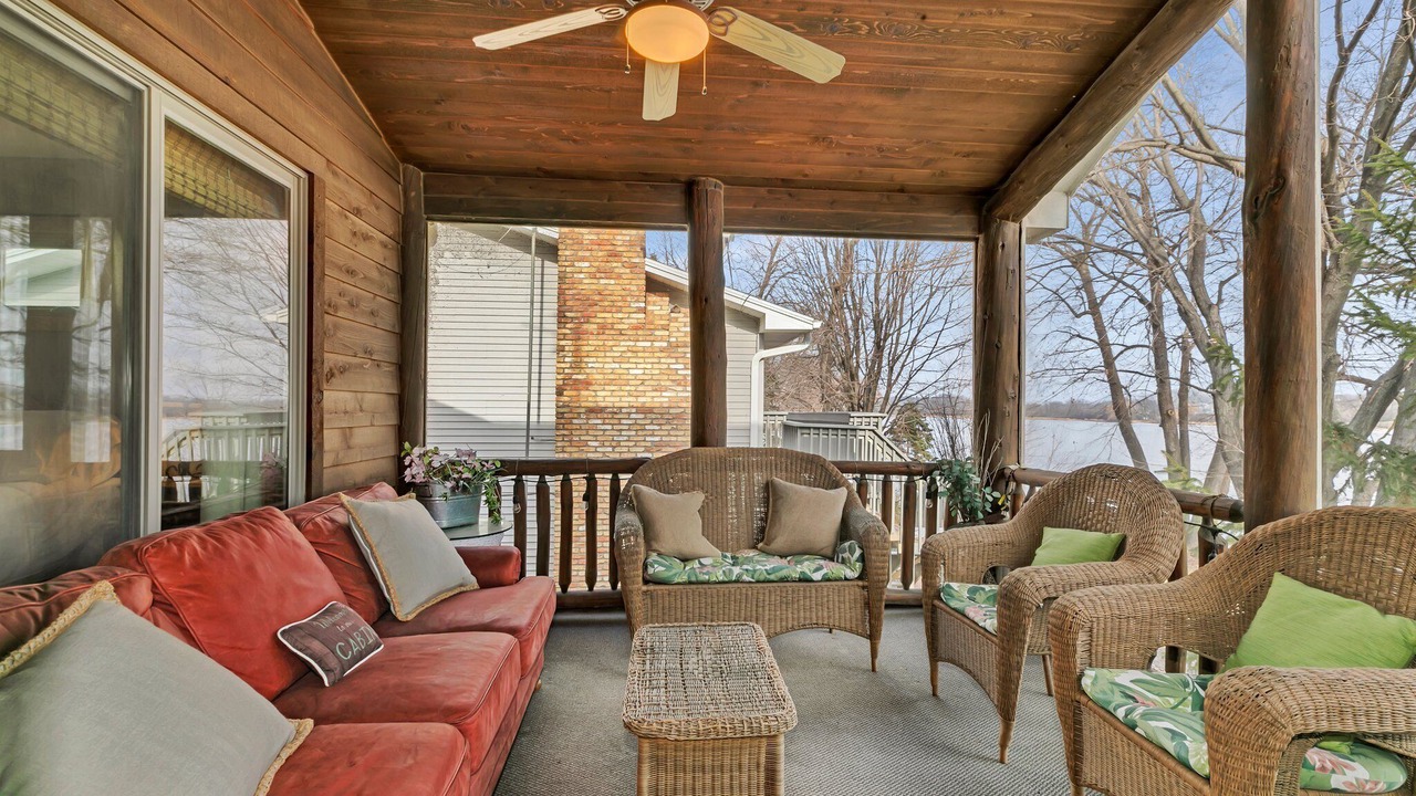 Photo of Outdoor in Maple Lake