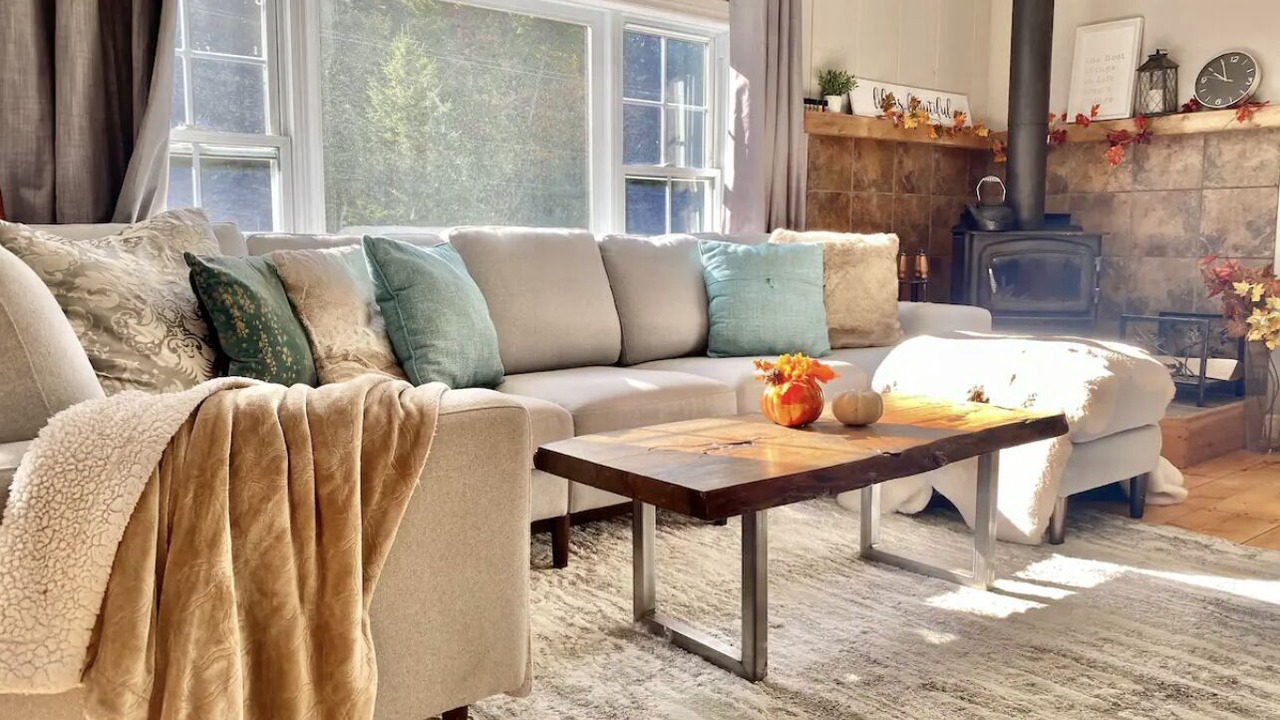 Photo of Livingroom in Bracebridge
