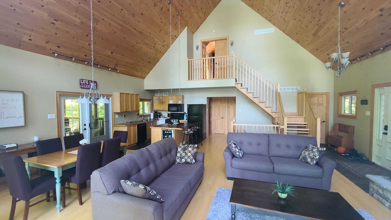 Photo of Livingroom in Whitewater Region