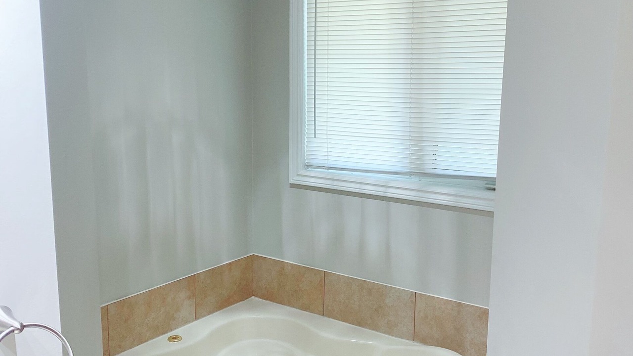 Photo of Bathroom in King