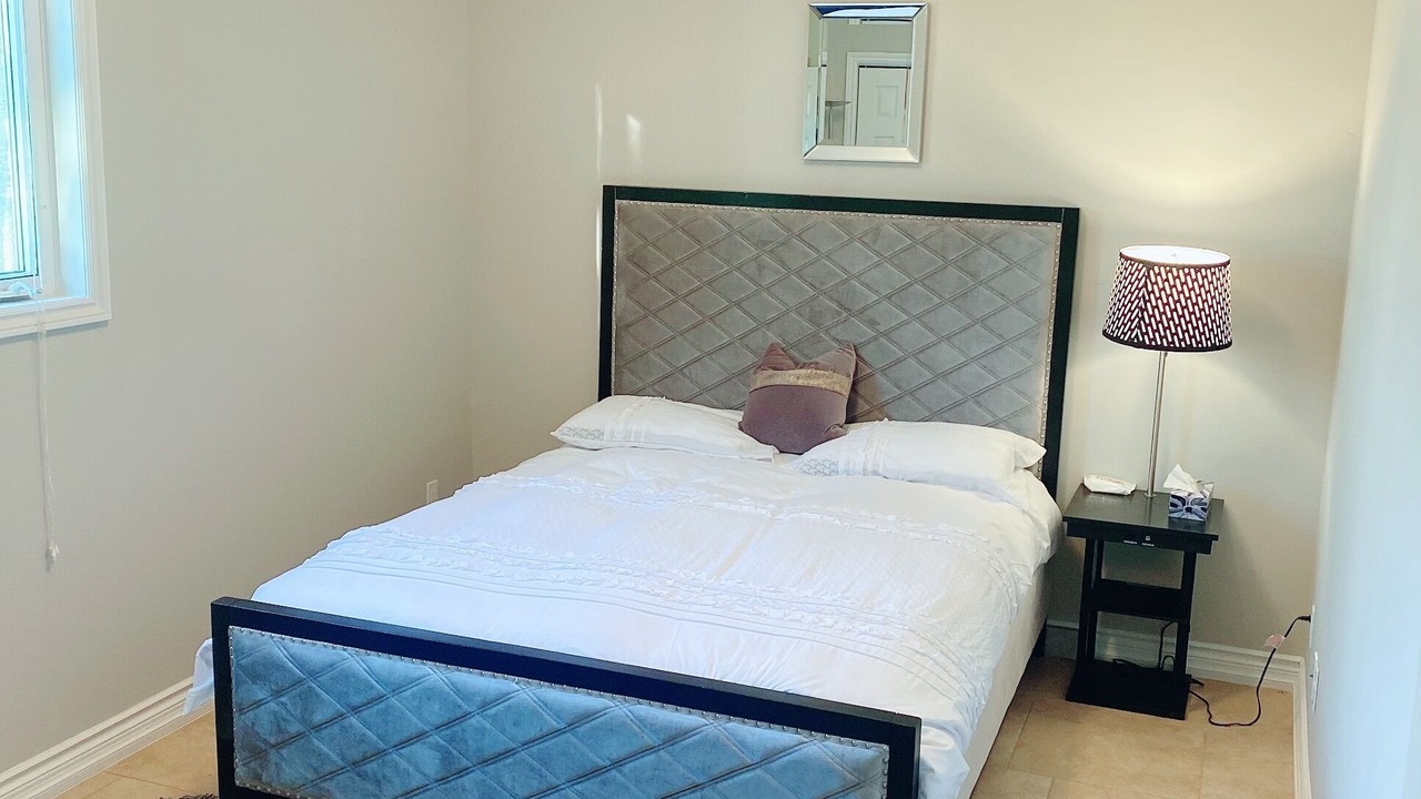 Photo of Bedroom in King