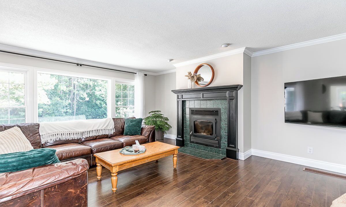 Photo of Livingroom in Springwater
