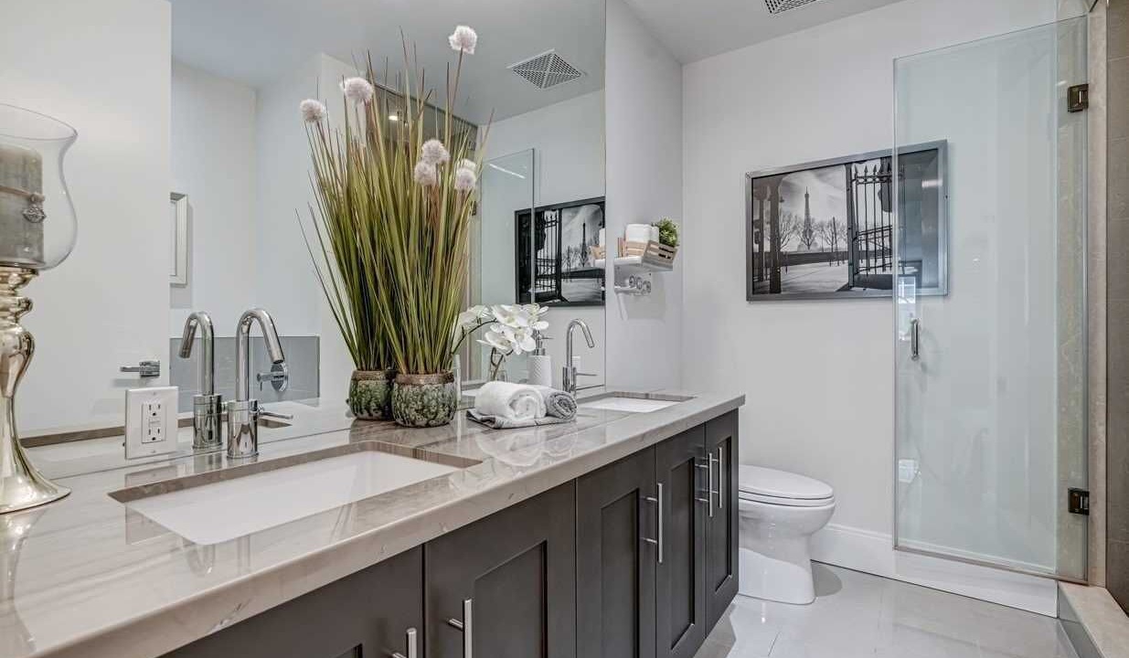 Photo of Bathroom in Central Waterfront