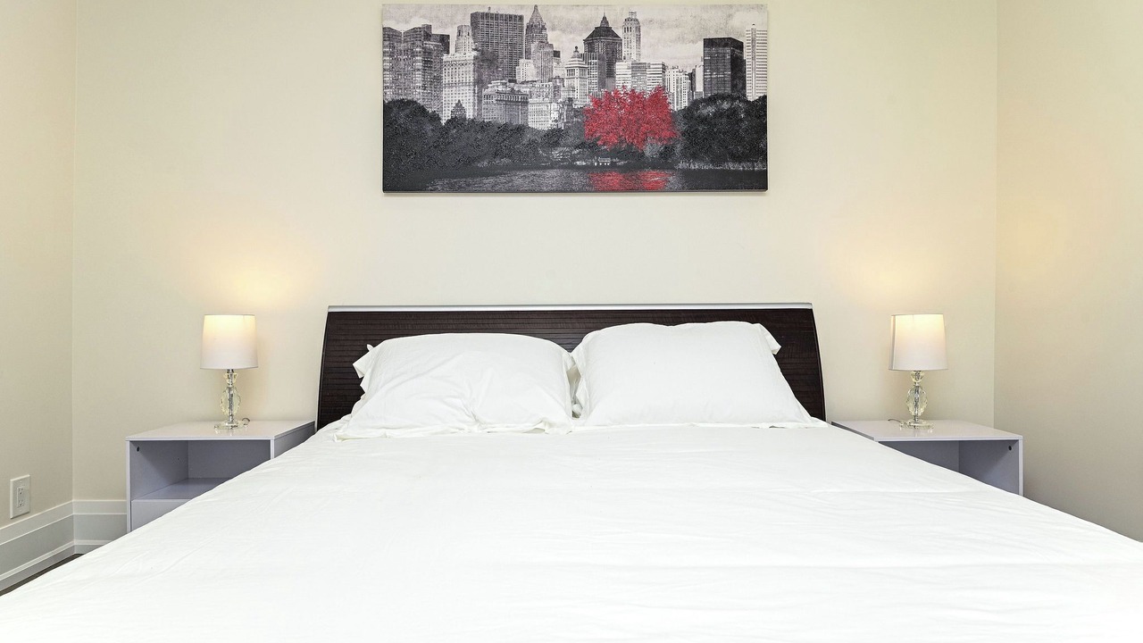 Photo of Bedroom in Smythe Park
