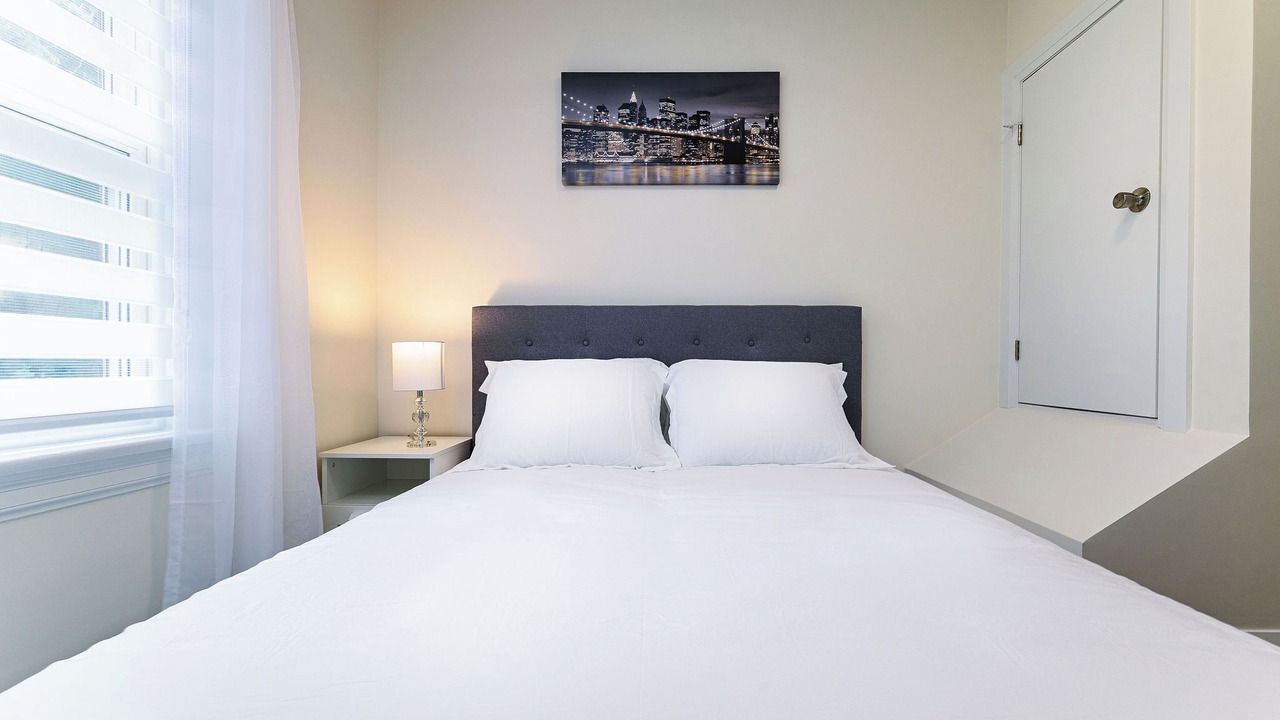 Photo of Bedroom in Smythe Park