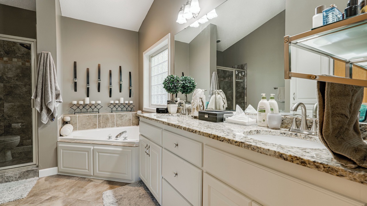 Photo of Bathroom in Maple Grove