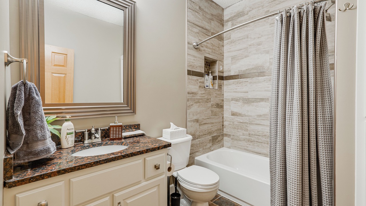 Photo of Bathroom in Maple Grove