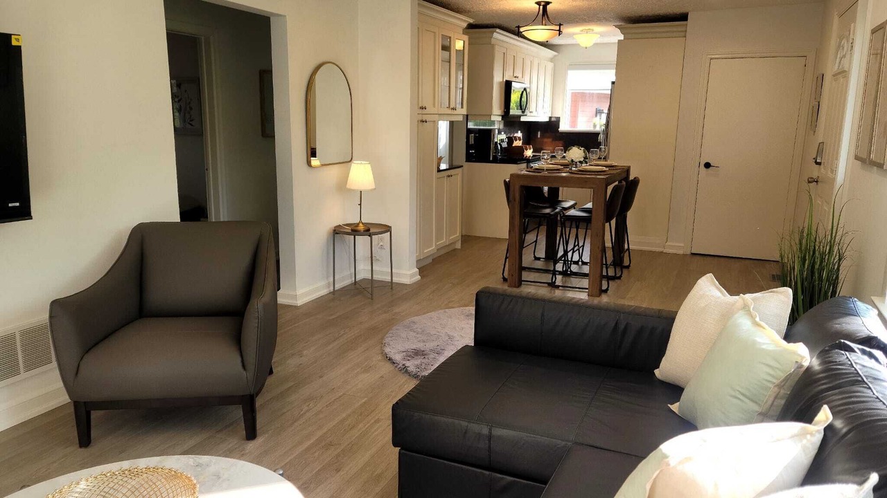 Photo of Livingroom in Newmarket