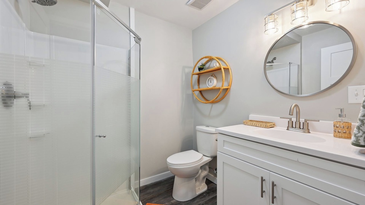 Photo of Bathroom in Deerwood