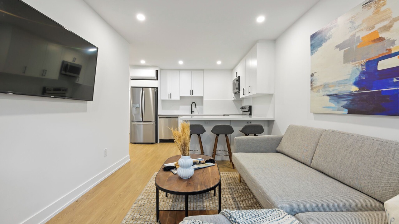Photo of Livingroom in Midtown Toronto