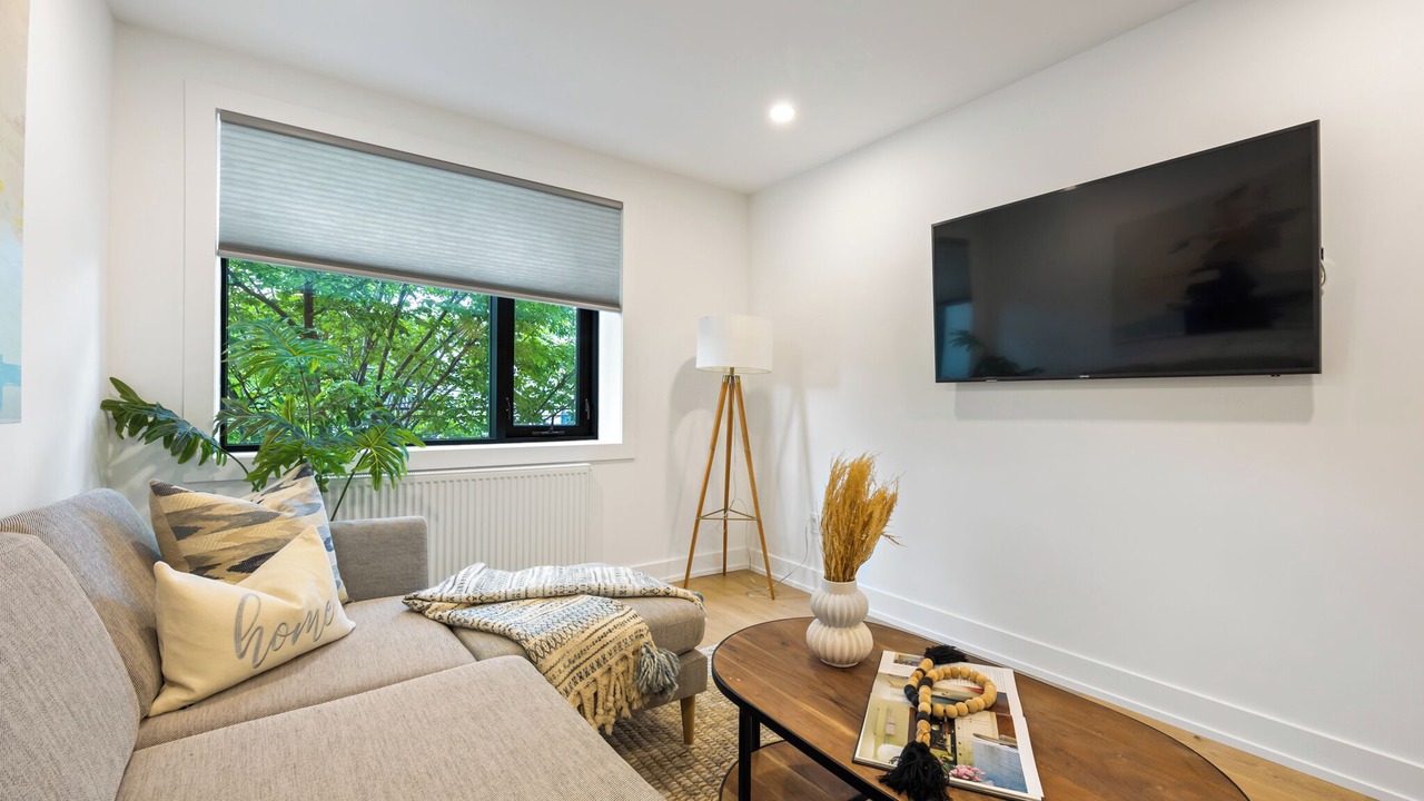 Photo of Livingroom in Midtown Toronto