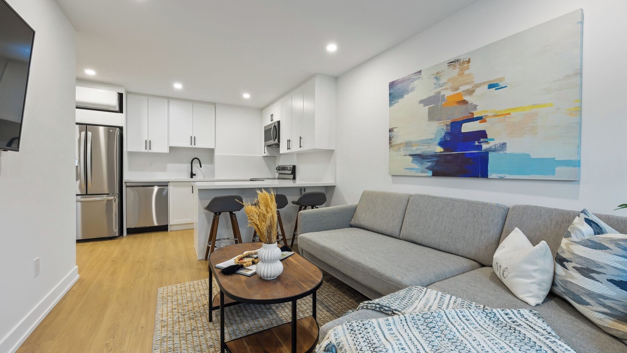 Photo of Livingroom in Midtown Toronto