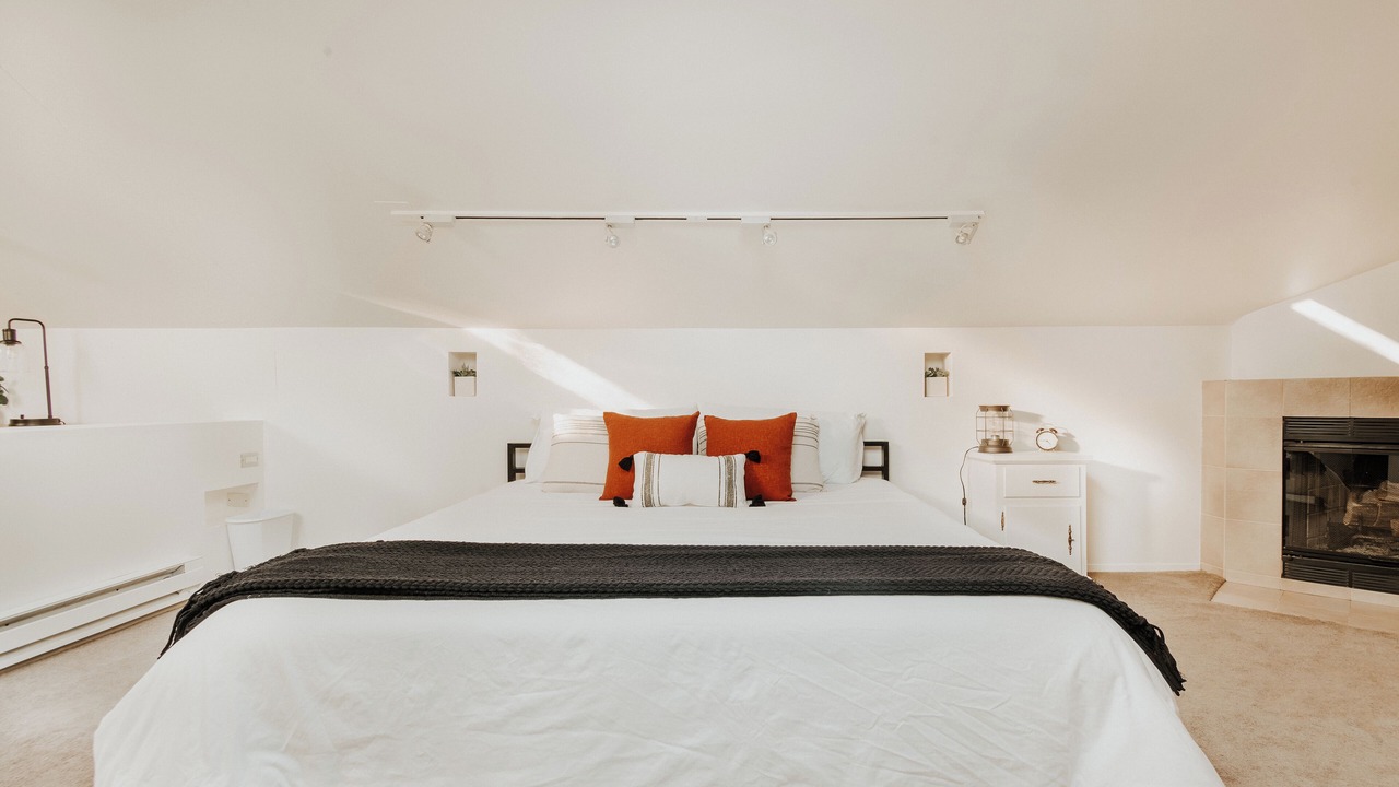 Photo of Bedroom in Powderhorn