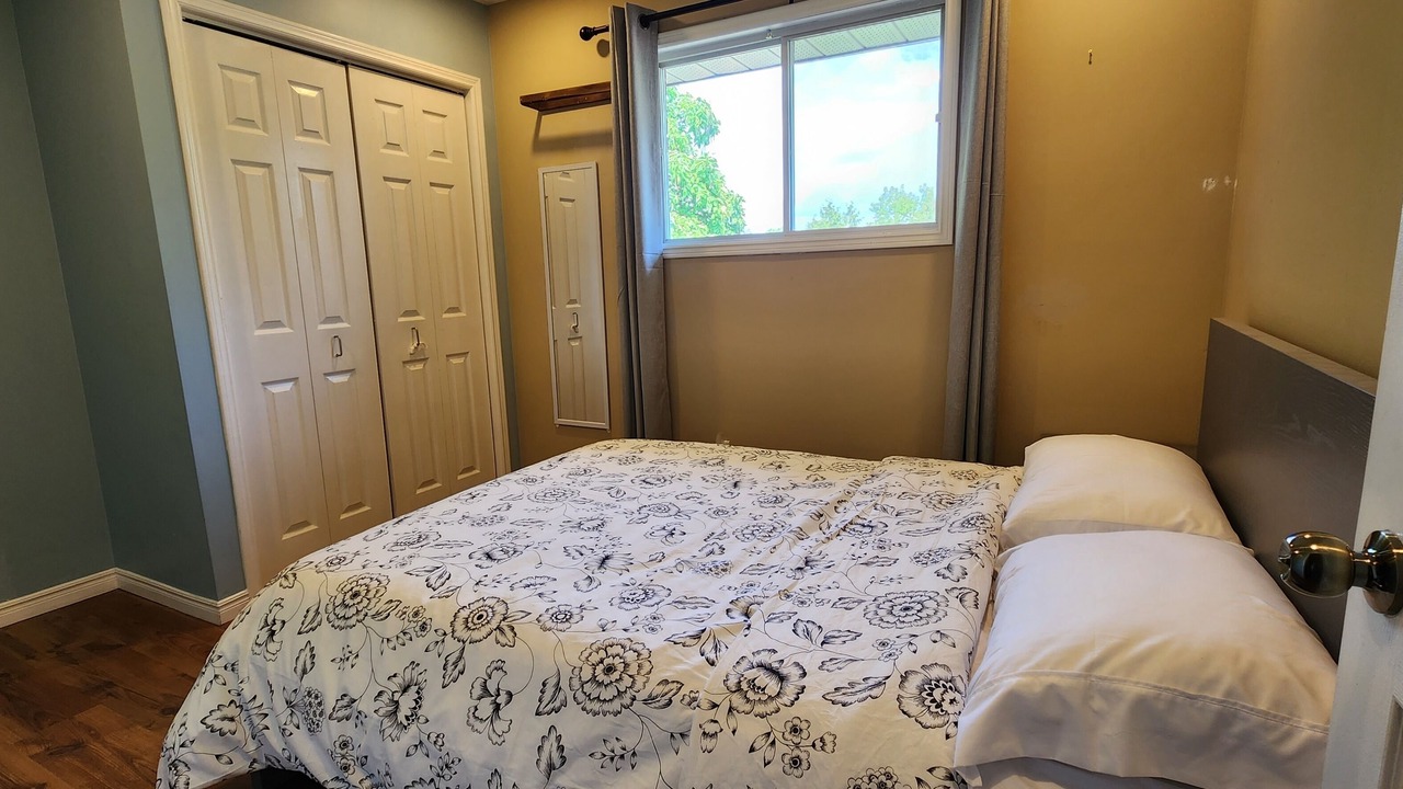 Photo of Bedroom in Quinte West