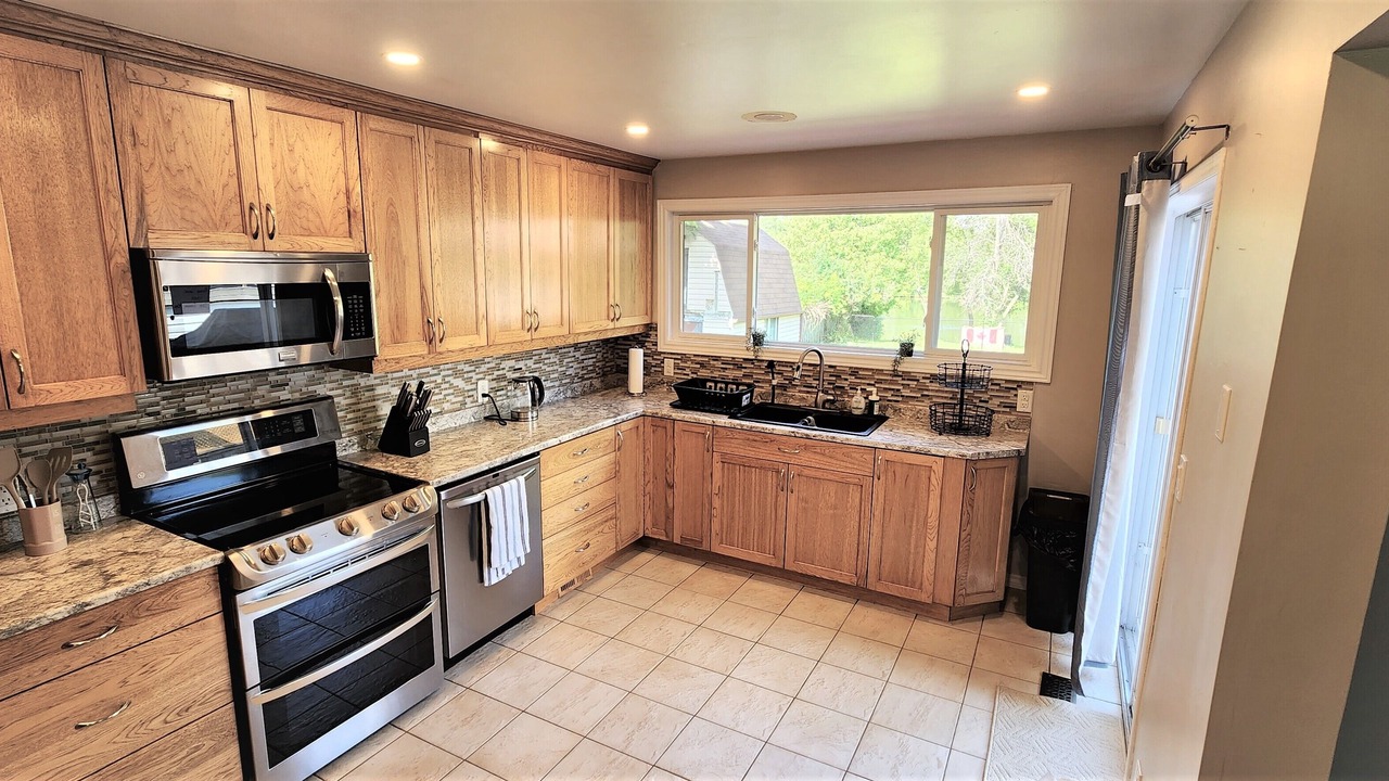 Photo of Kitchen in Quinte West
