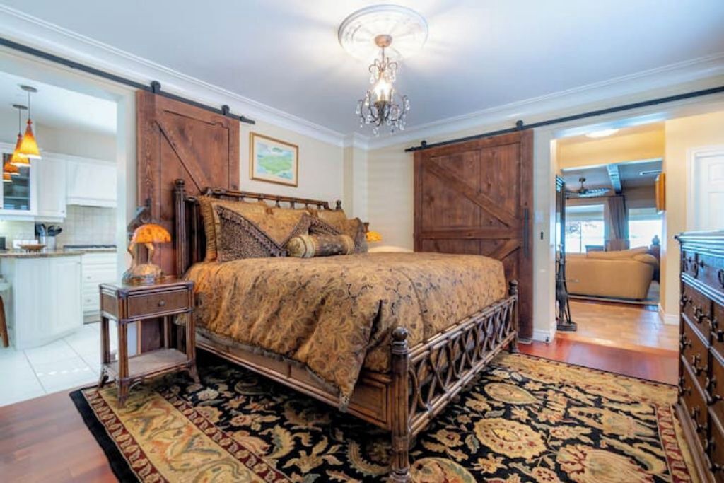 Photo of Bedroom in Port Dalhousie