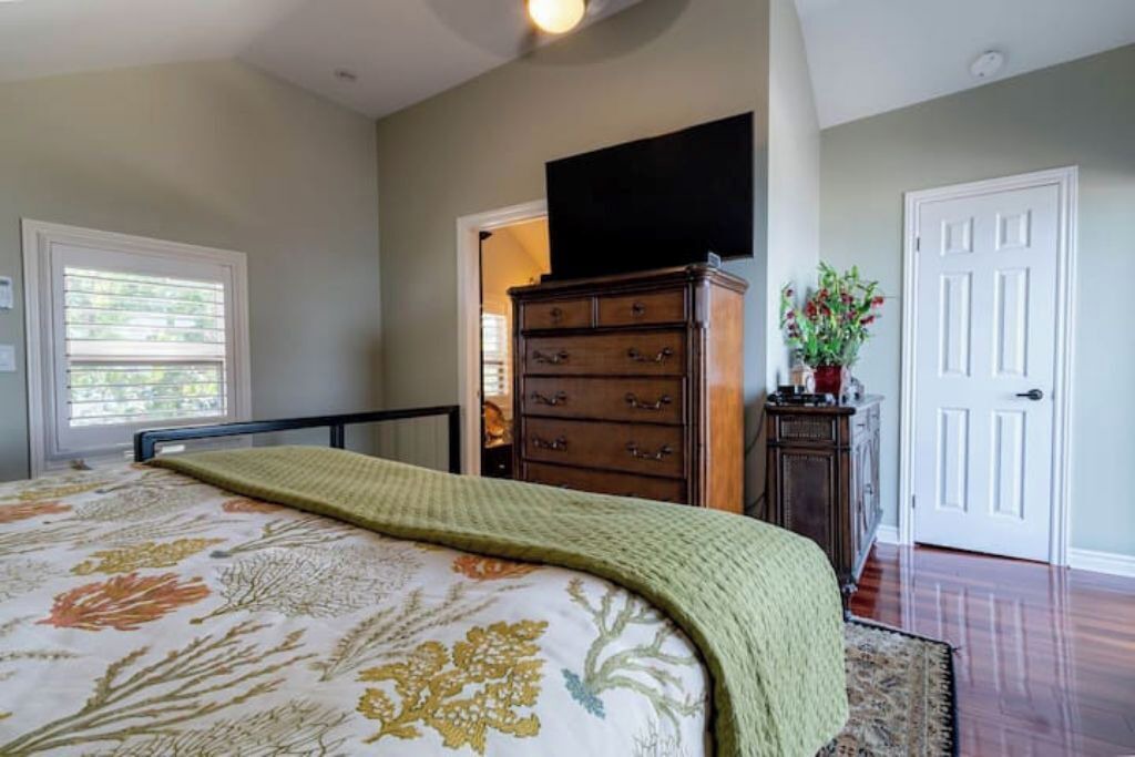 Photo of Bedroom in Port Dalhousie