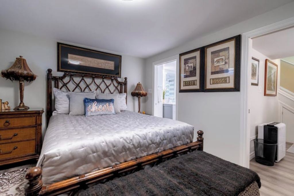 Photo of Bedroom in Port Dalhousie