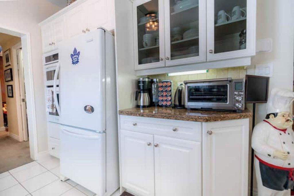 Photo of Kitchen in Port Dalhousie
