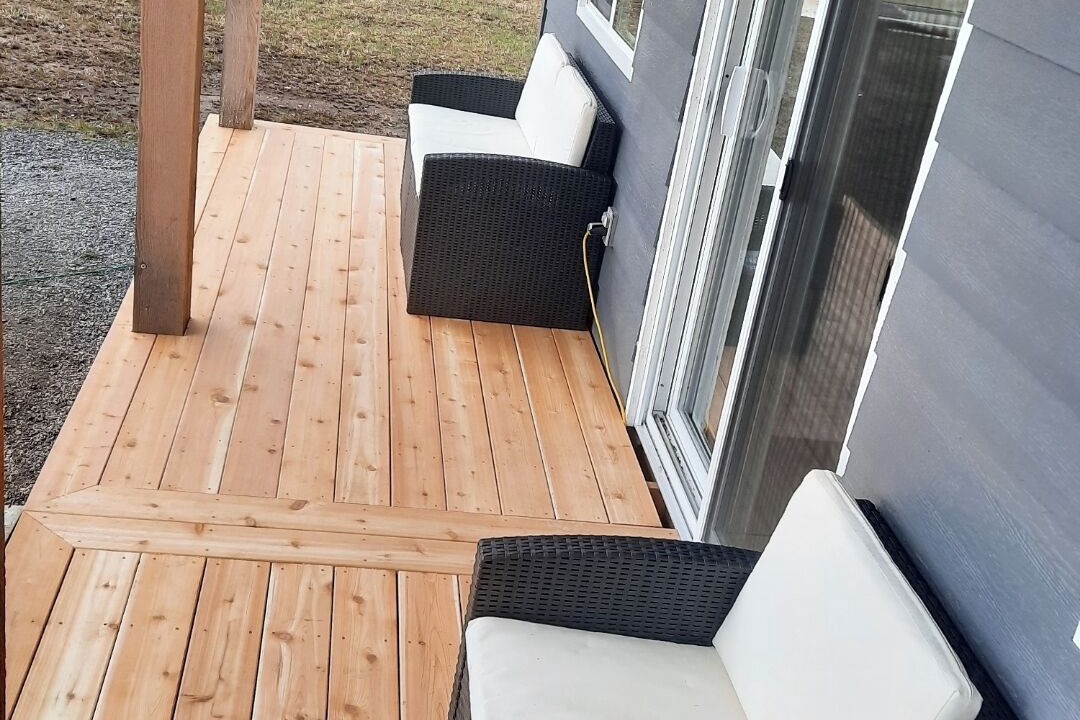Photo of Patio Balcony in Unorganized Centre Parry Sound
