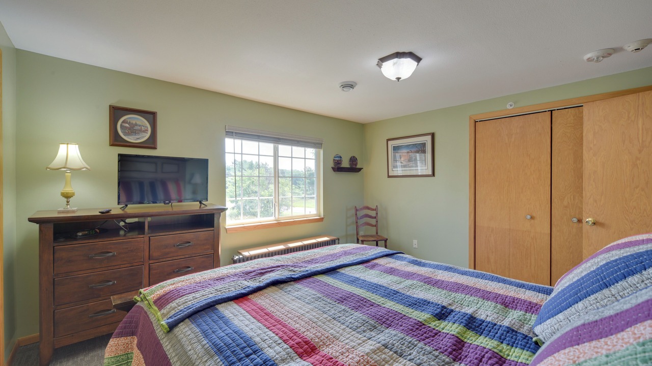 Photo of Bedroom in Markville