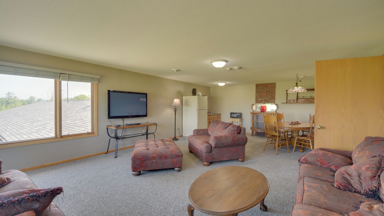 Photo of Livingroom in Markville