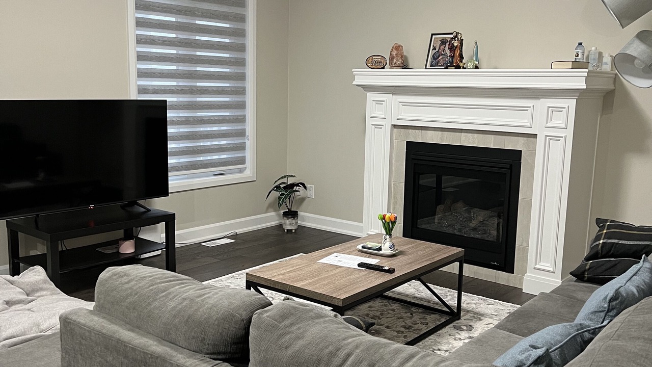 Photo of Livingroom in Fort Erie